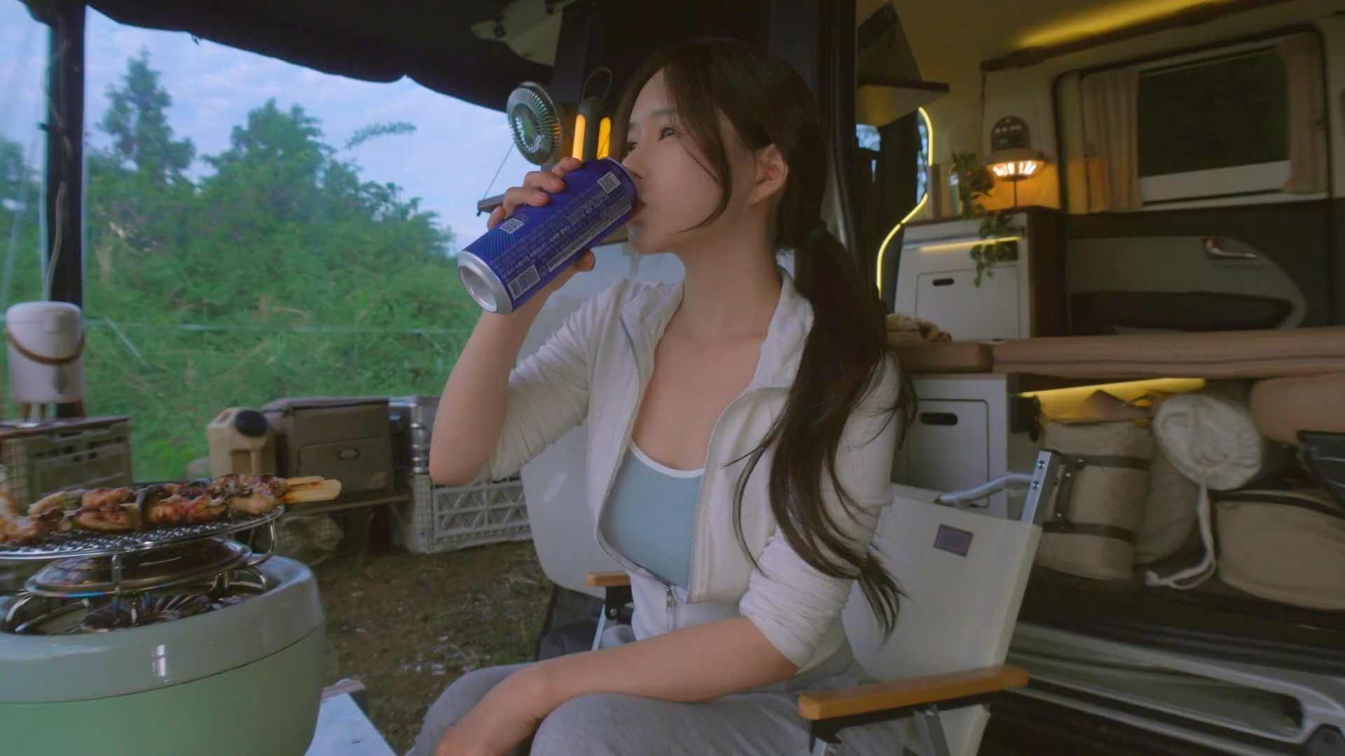 北京大兴机场口岸今年出入境人次突破300万